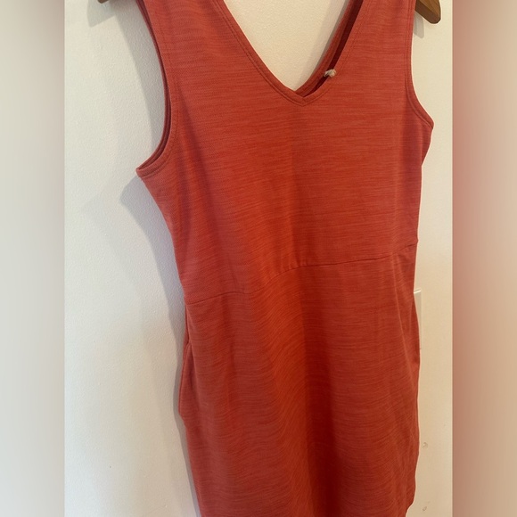 Toad & Co Tech Tomboy Tank Dress Heathered Red Pink Medium Outdoors Athletic - Picture 4 of 7